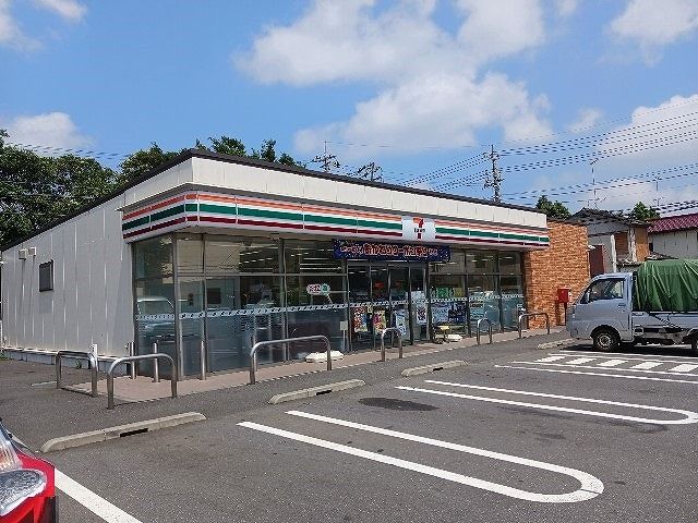 コンビニ　セブンイレブン 富里インター店（コンビニ）まで600m