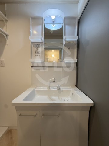 洗面設備　ISM大阪城公園　独立洗面台