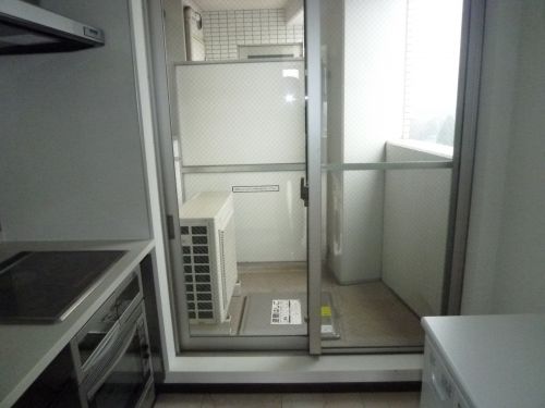 バルコニー　※別部屋の参考写真です。
