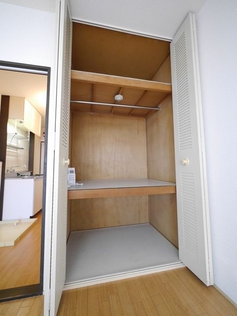 その他設備　★収納広くお部屋すっきり★