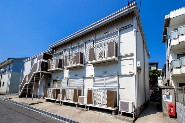 建物外観　★おしゃれな外観！オレンジハウス★