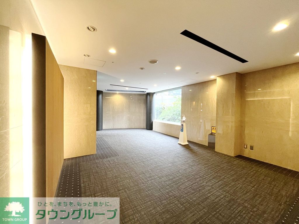 ロビー　お問合せは(株)タウンハウジング東京へ