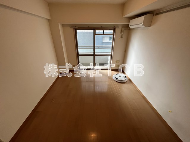 居室・リビング　※同物件別号室参考写真※