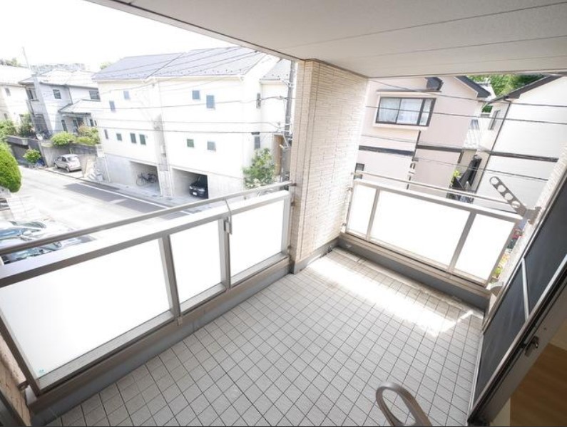 バルコニー　※他部屋参考写真