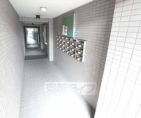 エントランス　郵便受けです