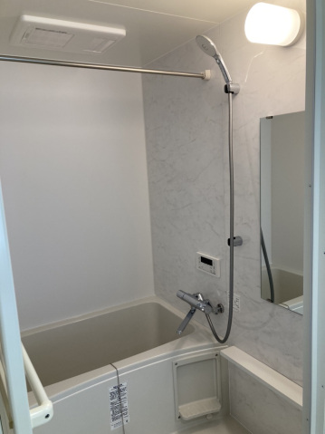 バス・シャワールーム　同物件の他部屋の写真