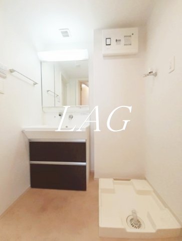 洗面設備　洗面台です。