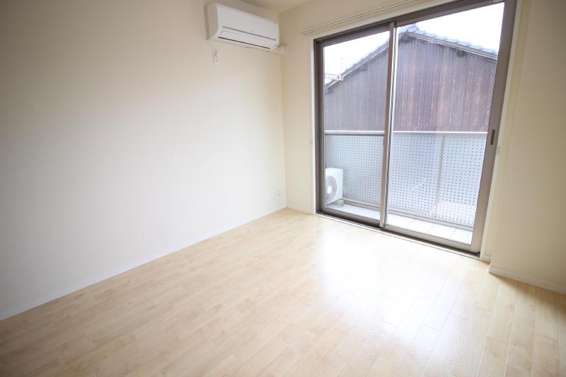 その他設備　エアコン付き