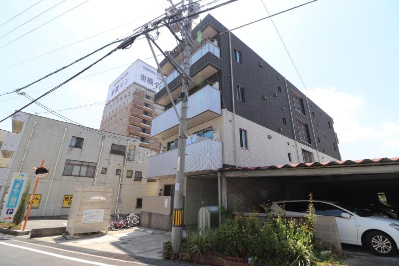 建物外観　シャーメゾン西条駅前　外観