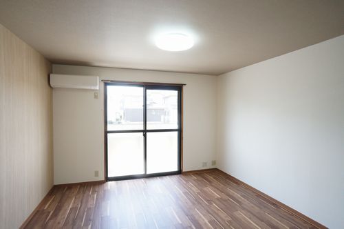 居室・リビング　スタンダードな洋室です