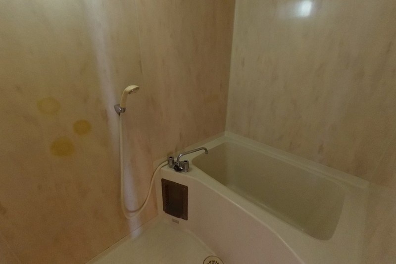 バス・シャワールーム　現況優先