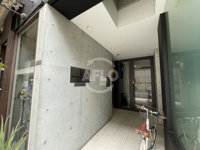 エントランス　A s EDOBORI（エースエドボリ）