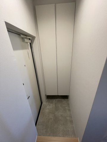 玄関　シューズボックス