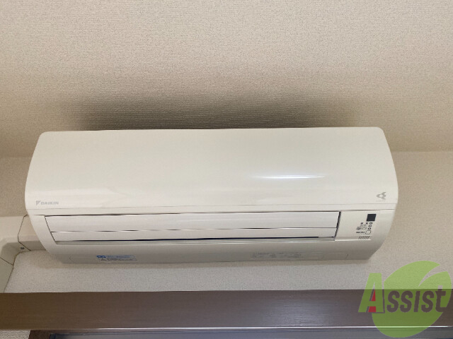 その他設備　ピカピカのエアコンが付いていました。寒暖対策ばっちり。