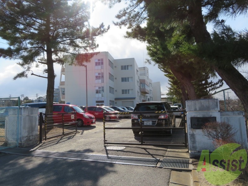 小学校　仙台市立八乙女小学校（小学校）まで467m