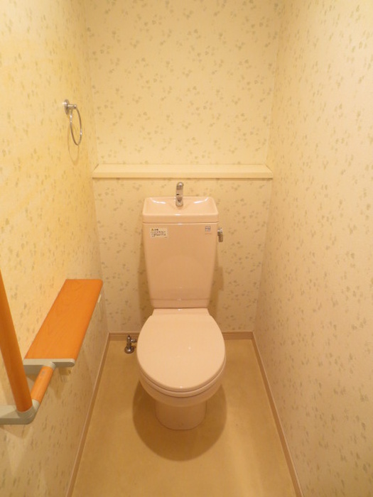 トイレ　参考写真