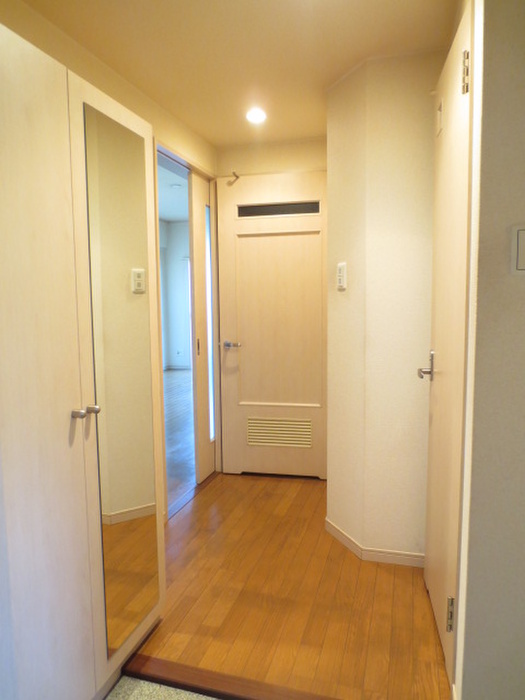 玄関　参考写真