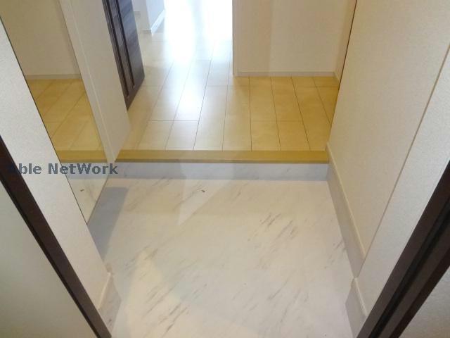 玄関　同型モデル