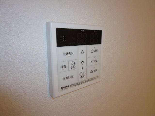 その他設備　給湯リモコン