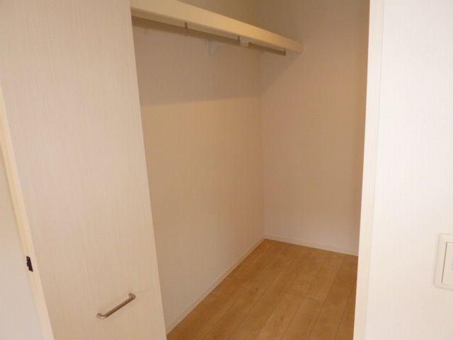 収納　ウォークインクローゼット