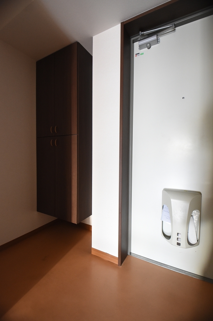 玄関　玄関収納もタップリです