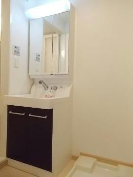 洗面設備　洗髪洗面化粧台