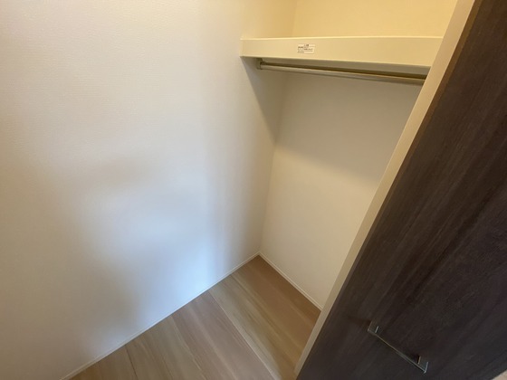 収納　※別部屋の写真です