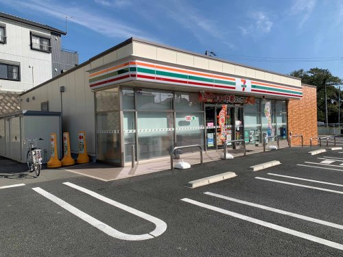 コンビニ　セブンイレブン 豊橋西高師町店（コンビニ）まで492m