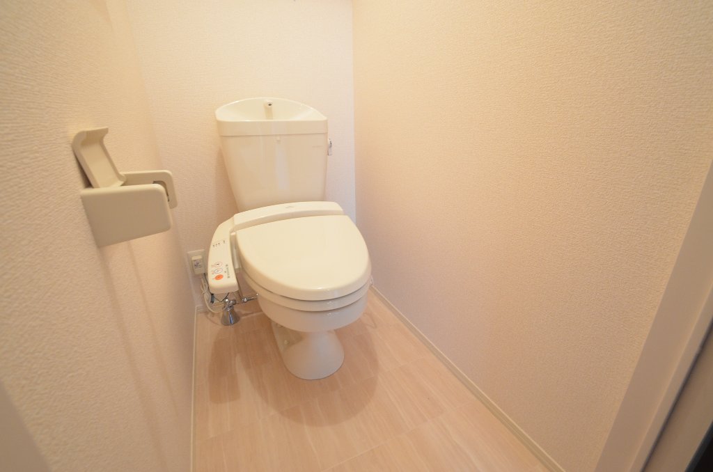 トイレ　シャワー付トイレ