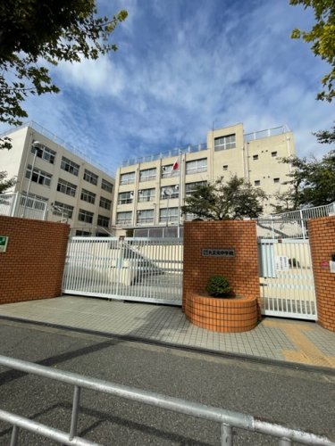 中学校　大阪市立大正北中学校（中学校）まで1175m