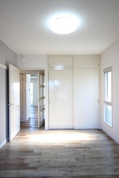 その他部屋・スペース　洋室６帖