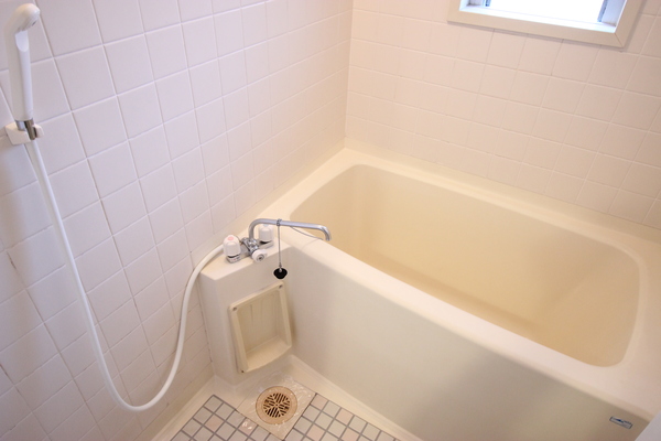 バス・シャワールーム　追炊き機能あり！