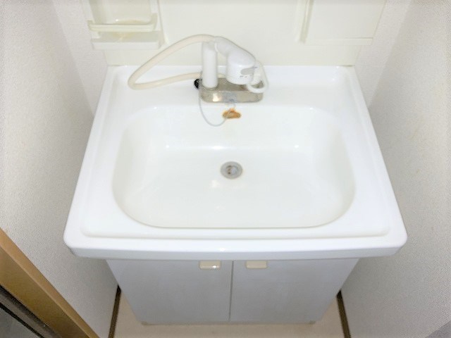 洗面設備　参考写真。