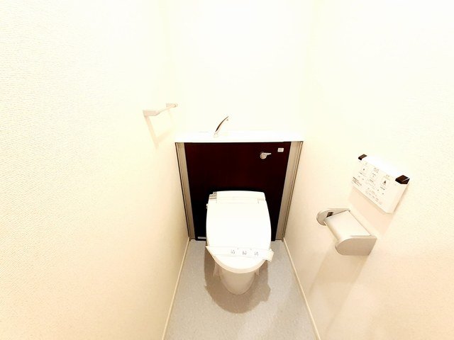 トイレ　コンパクトで使いやすいトイレです