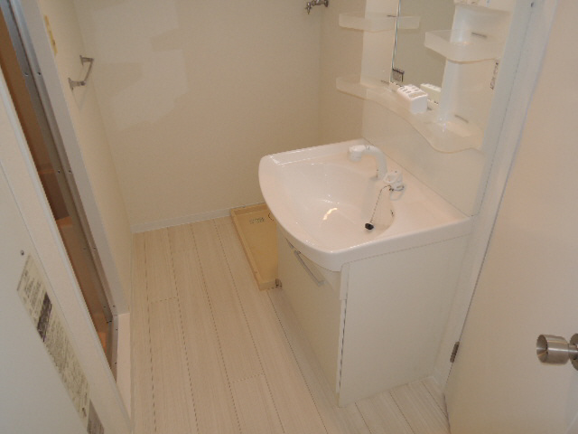 洗面設備　広い洗面スペース