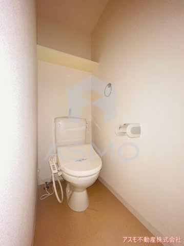 トイレ　同マンション別部屋参考写真