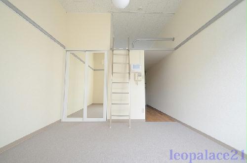 収納　室内備品については担当店へお問い合わせ下さい。