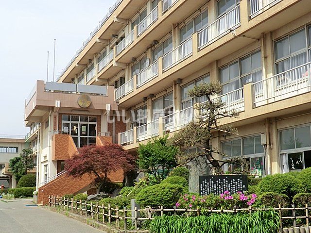 小学校　高階南小学校（小学校）まで369m