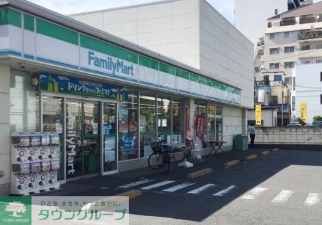 コンビニ　ファミリーマート加平インター店（コンビニ）まで190m