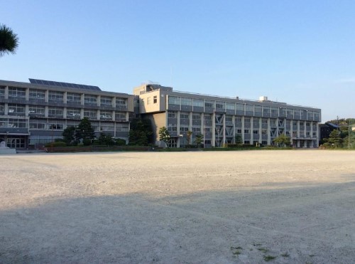 中学校　長久手中学校（中学校）まで3122m