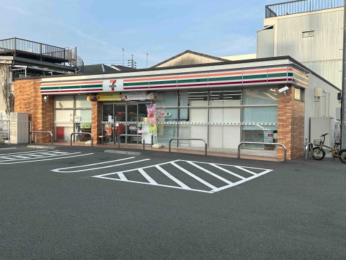 コンビニ　セブン-イレブン 名古屋呼続１丁目店（コンビニ）まで499m