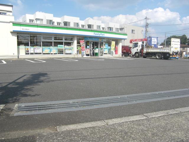 コンビニ　ファミリーマート羽村小作坂上店（コンビニ）まで471m