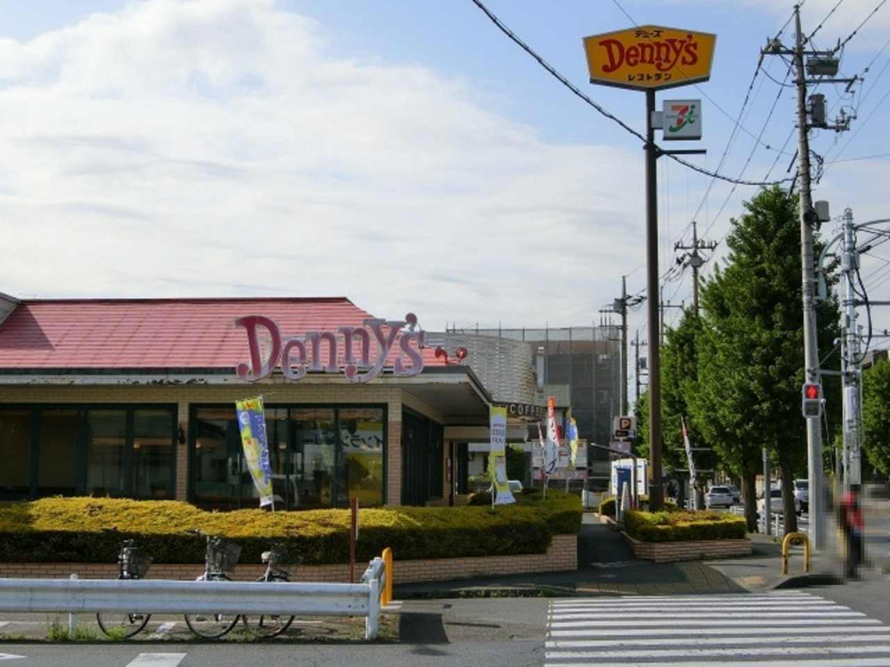 飲食店　デニーズ 羽村店（飲食店）まで897m