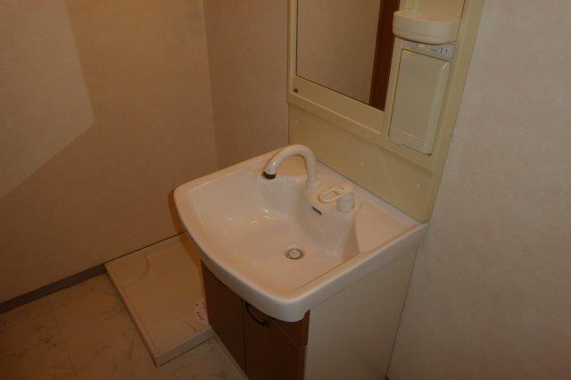 洗面設備　シャンプードレッサー