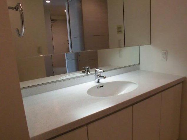 洗面設備　別部屋参考写真