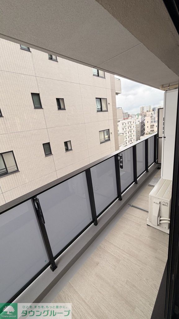 バルコニー　バルコニー