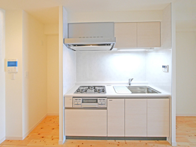 キッチン　ワイドスパン１８００ｍｍシステムキッチンです