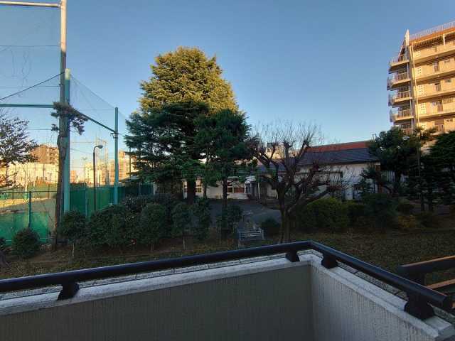 眺望　別部屋の内装写真です