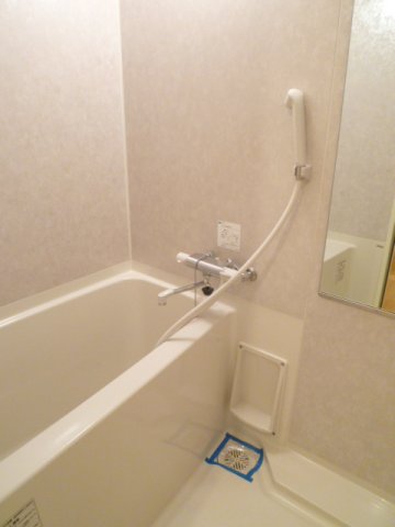 バス・シャワールーム　日々の疲れを癒すお風呂付です