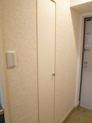 玄関　落ち着いた玄関です